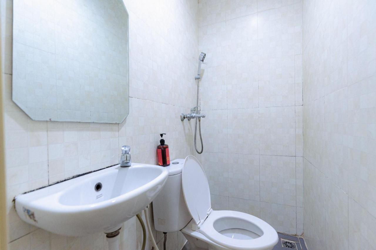 Reddoorz At Nagoya Indah Batam Hotel Ngoại thất bức ảnh