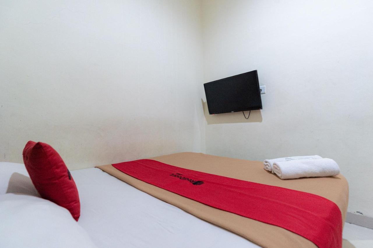 Reddoorz At Nagoya Indah Batam Hotel Ngoại thất bức ảnh
