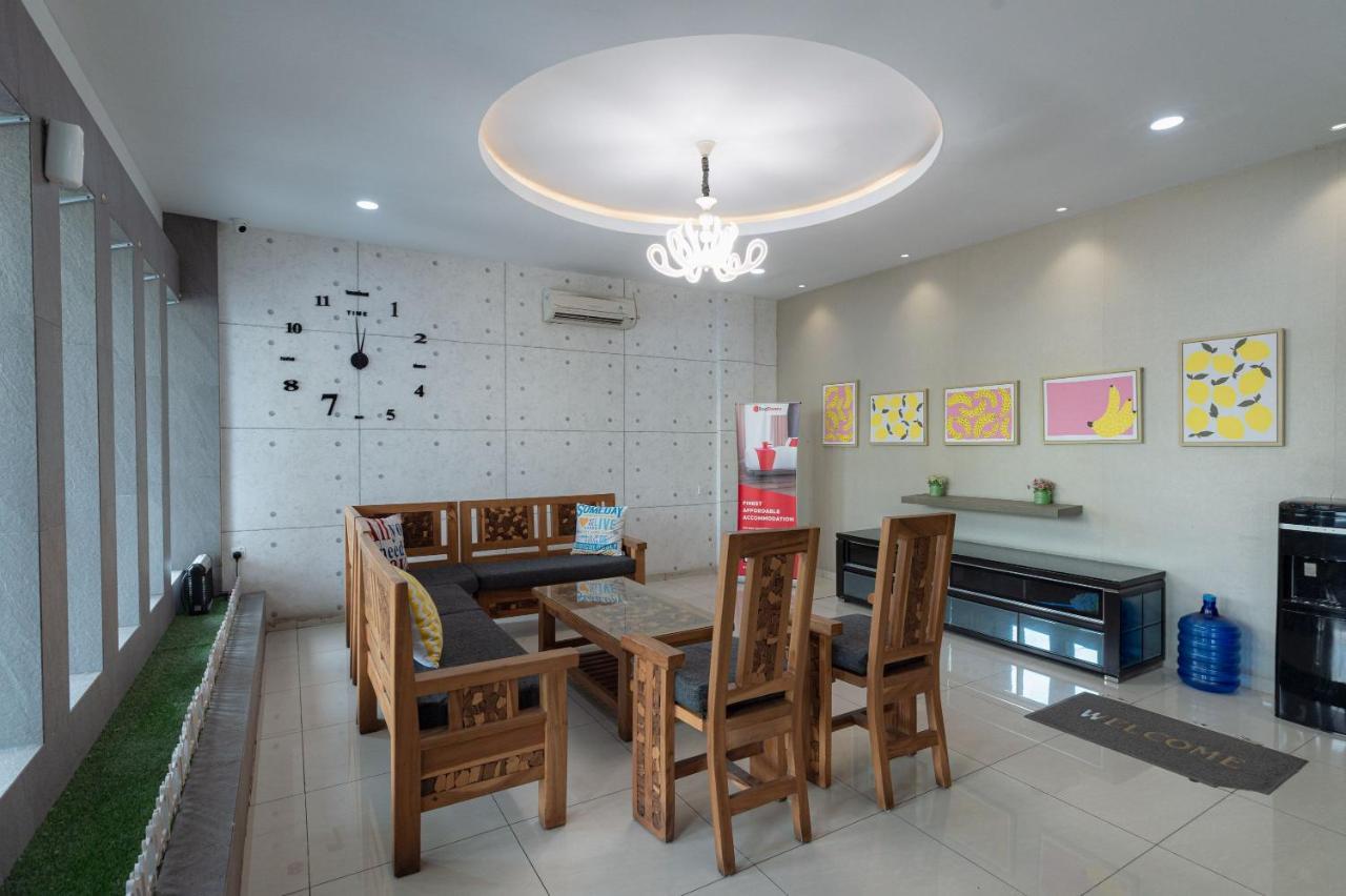 Reddoorz At Nagoya Indah Batam Hotel Ngoại thất bức ảnh