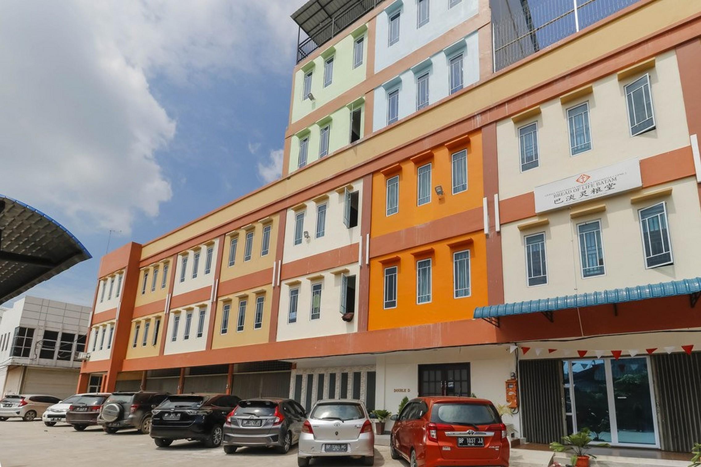 Reddoorz At Nagoya Indah Batam Hotel Ngoại thất bức ảnh